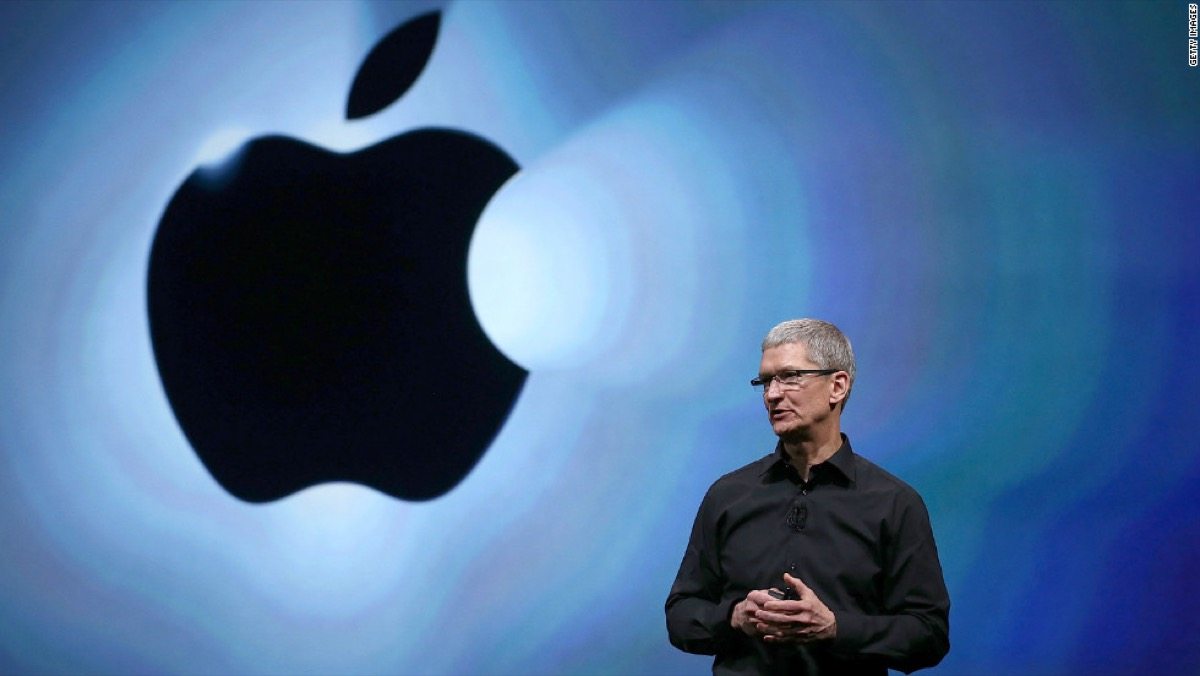 Passiamo troppo tempo allo Smartphone: parola di Tim Cook capo della Apple che li produce