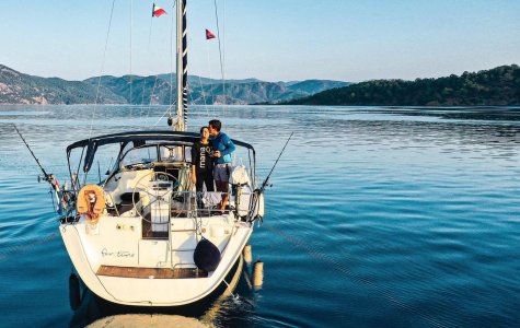 Greta e Michael, la vita in barca a vela