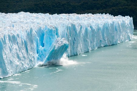 Clima: dal 1994 persi 28 trilioni di tonnellate di ghiaccio