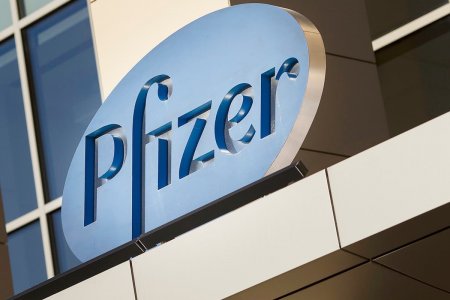 La sperimentazione del vaccino Pfizer sarebbe stata viziata da irregolarità