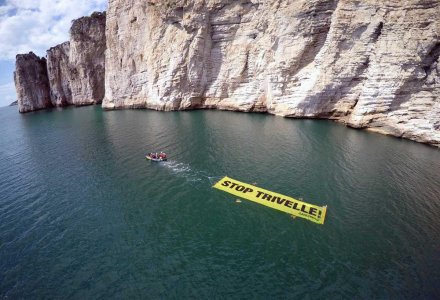 Greenpeace: «Pitesai a tutto gas: è il piano della finzione ecologica!»