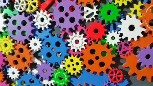 Un mondo di lavori inutili e senza senso