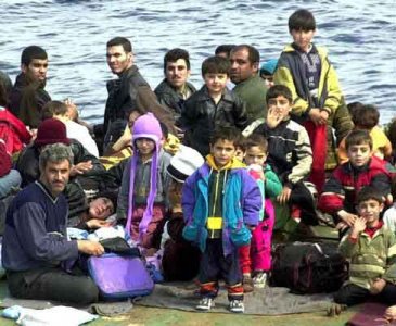 Sbarchi. Sempre più donne e minori sulle carrette del mare 