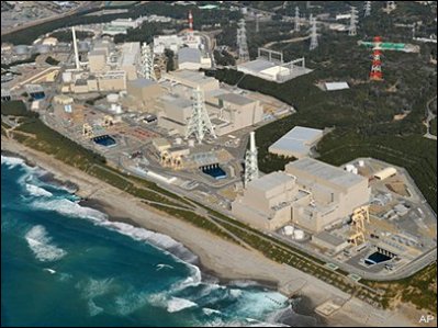 Giappone: stop alla centrale nucleare di Hamaoka. Fuga radioattiva a Tsuruga