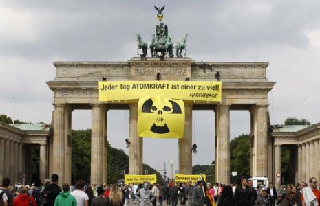 Germania, mai più nucleare, avanti con le rinnovabili