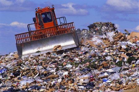 Rifiuti Lazio: dai piani del Comune scompare il 'porta a porta'