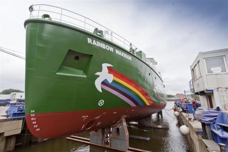 Greenpeace, la nuova Rainbow Warrior. Tutte le foto