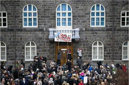 Dall'Islanda all'Italia, la strada dei diritti per uscire dalla crisi