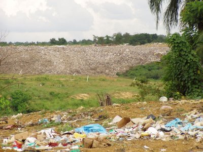 Calabria: 'Mo basta!' con il commissariamento dei rifiuti