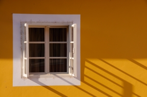 Fratello Sole, se la luce in casa è tutto