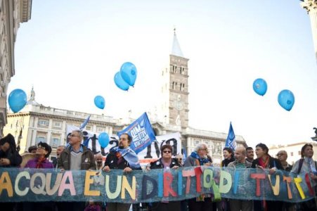 Obbedienza civile, il popolo dell'acqua si mobilita per i referendum violati