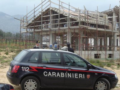 Cemento Spa: dal Nord al Sud corruzione e abusivismo