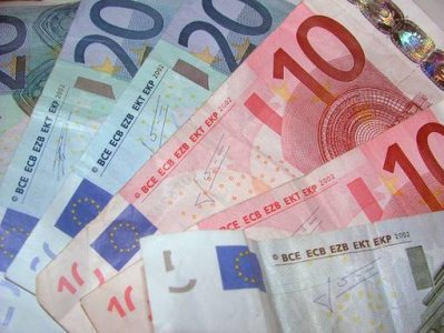 L'euro è una truffa? La soluzione è cambiare vita
