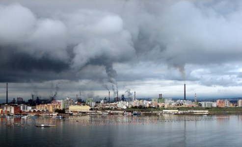 Taranto. Sequestro Ilva: “lavoro e salute sono inscindibili”