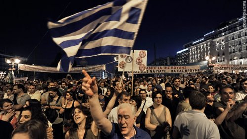 Disastro umanitario in Grecia: “via l'euro, o interviene l'Onu”