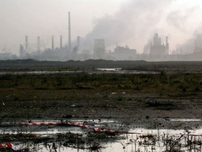 Polo petrolchimico Ravenna, chiusa l'inchiesta per le morti da amianto