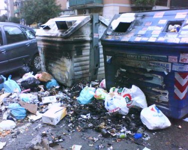 Roma, differenziata 'spinta' crea disagio ai cittadini