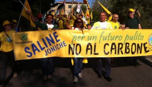 Il Tar ferma la centrale a carbone di Saline Joniche