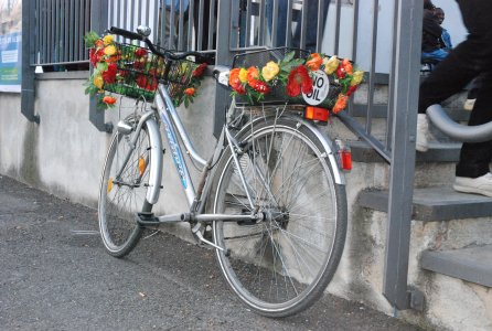 'Bici batte auto': il Critical Mass e il movimento dei ciclisti urbani