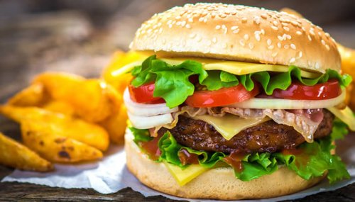 Inganno, vegano, hamburger: tre parole che si possono usare per dire (o far intendere) molte cose...