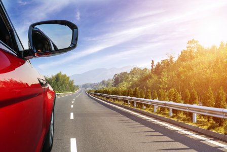 Auto: dieci consigli su come inquinare di meno