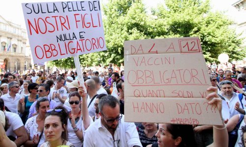 Decreto vaccini: l'11 giugno a Roma in migliaia per dire no