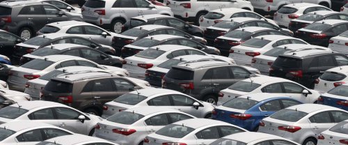 Boom di acquisto di auto nuove nell’Italia dei 