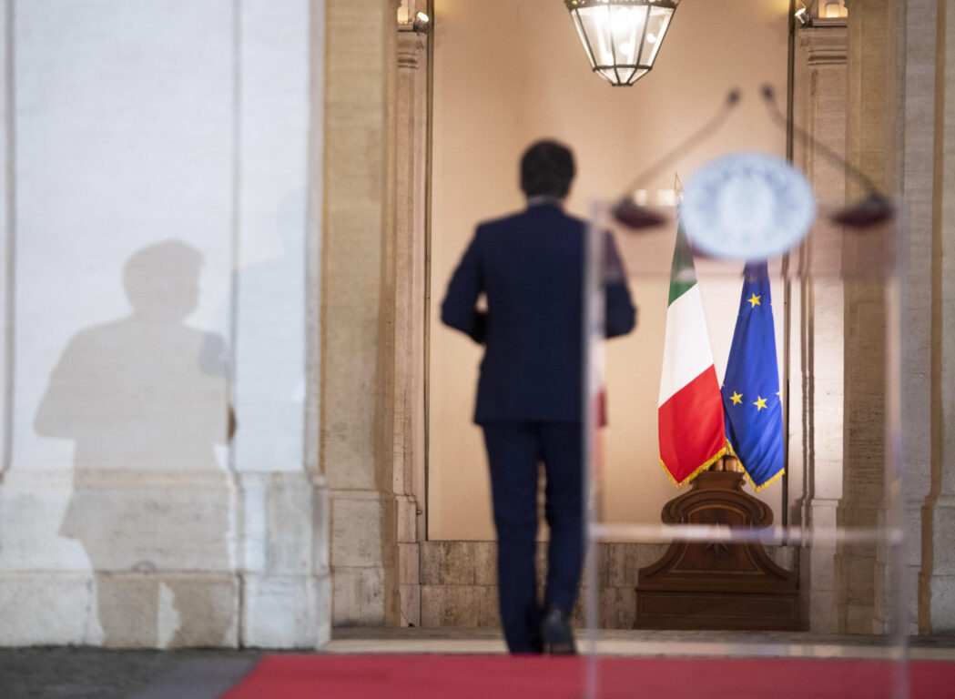 Covid e Dpcm: esplode la protesta e anche il mainstream mette in discussione chiusure e vincoli