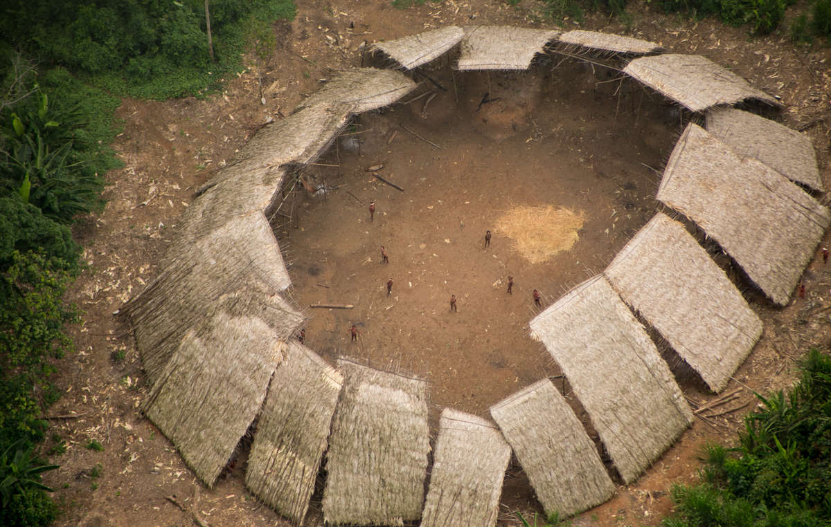 Survival: «Yanomami, un genocidio annunciato»