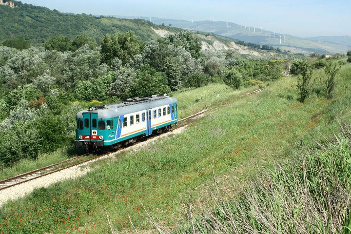 'In Loco Motivi', un tentativo dal basso per salvare la linea Avellino-Rocchetta