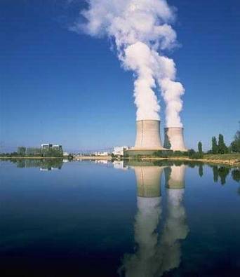 Spie nucleari: in Francia EDF costretta a pagare due milioni di euro