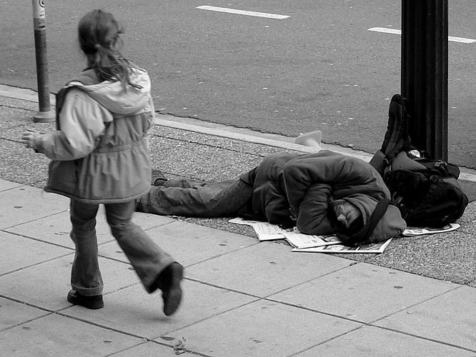 Senza fissa dimora. La tutela arriva dagli avvocati di strada