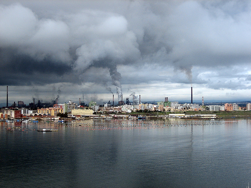 Ilva di Taranto, continua l'inchiesta sul maxi-colosso dell'acciaio tossico