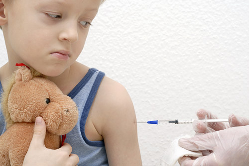 Vaccinazione MPR e autismo, una sentenza riaccende il dibattito