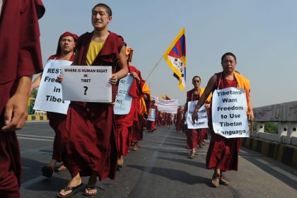 Chiuse le frontiere in Tibet, l’ultimo atto della repressione cinese