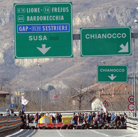 Tav: in Val di Susa tornano le trivelle e le proteste