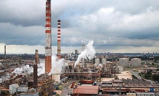 Referendum per la chiusura dell'Ilva: “rivendichiamo i nostri diritti”