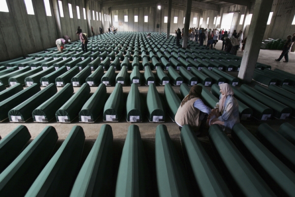 Srebrenica nel documentario “Una città tradita”