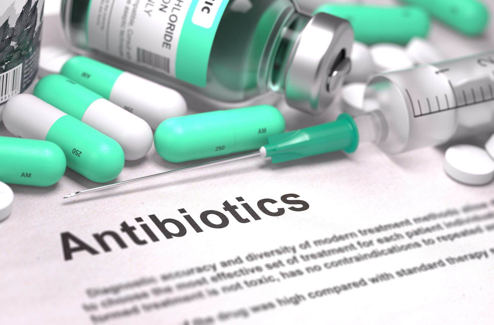 «Super batteri e antibiotici ormai inutili: il ministero non fa nulla»