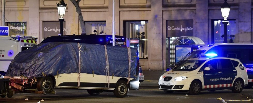 Prima Barcellona, poi Cambrils: in Spagna 14 vittime, 100 feriti, 5 attentatori uccisi