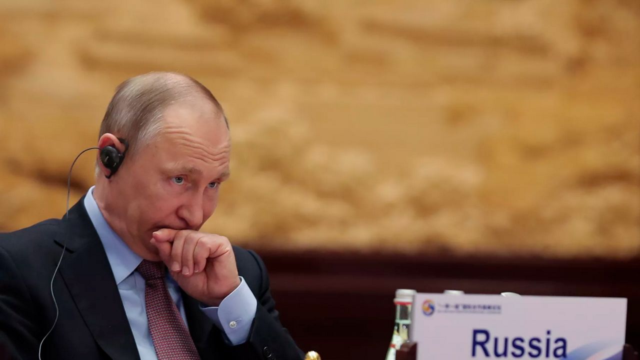 Putin resta saldo in sella: per lui pioggia di consensi in Russia