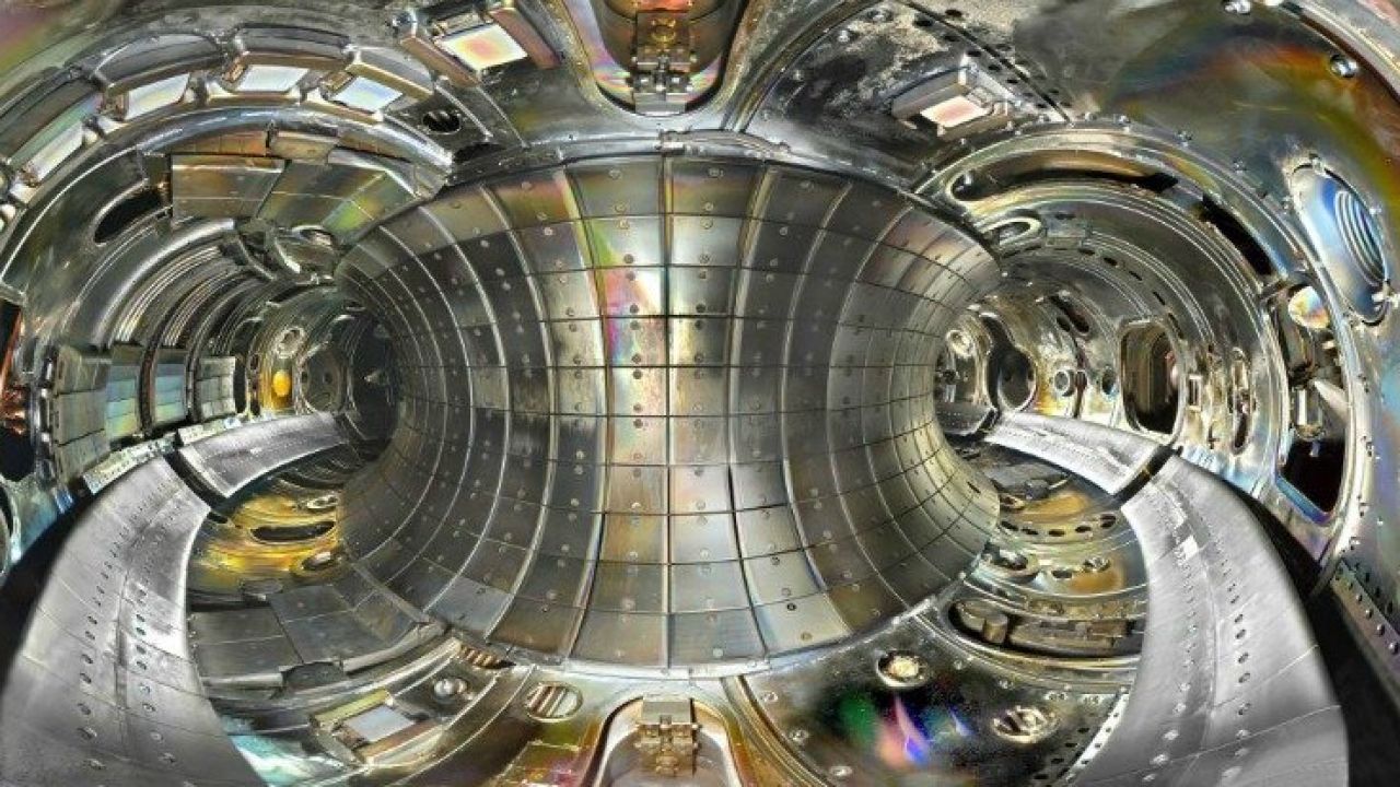 Fusione nucleare: un'altra costosissima assurdità energetica