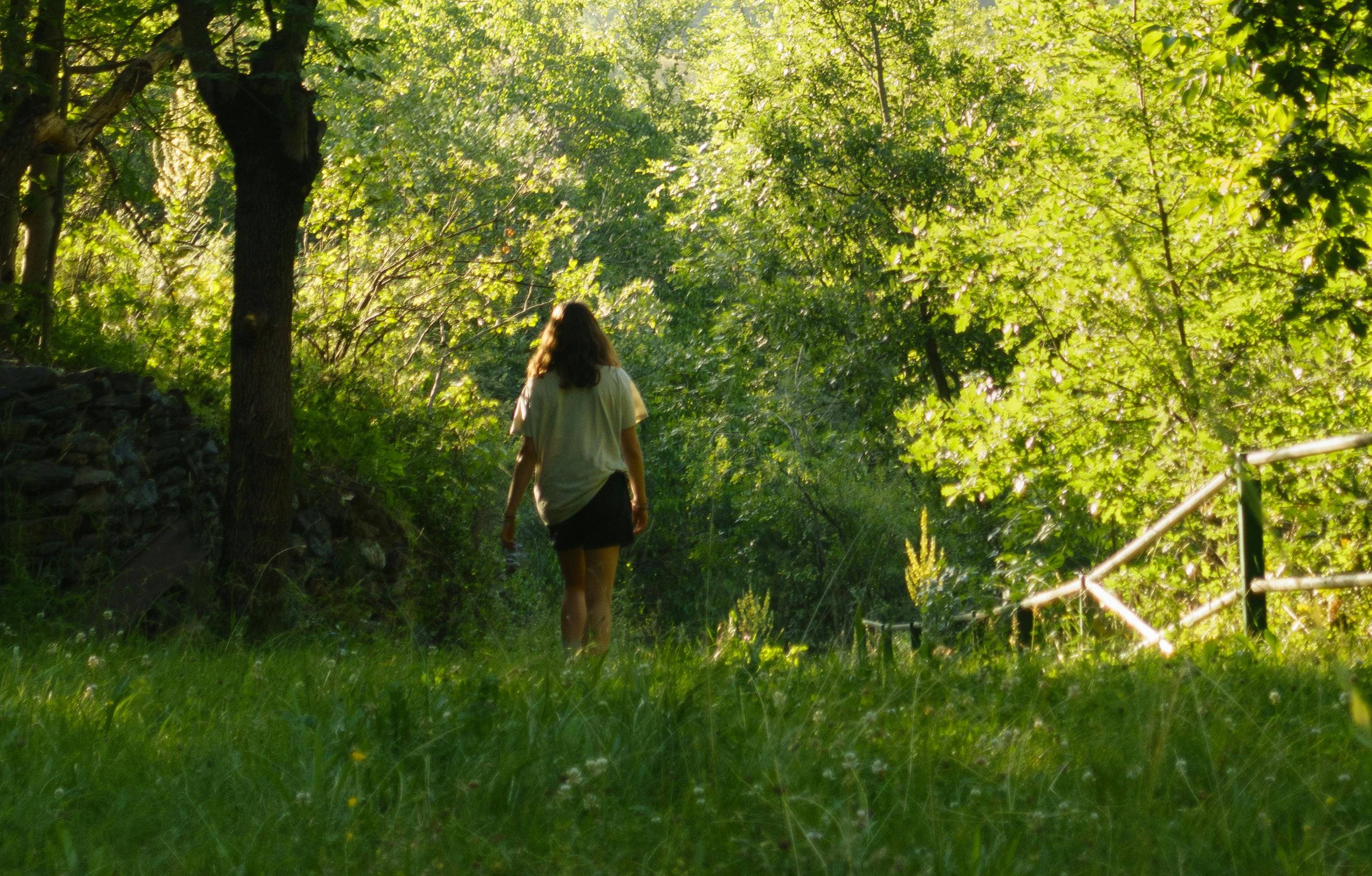 Vivere senza dipendere: i vantaggi economici, occupazionali e ambientali dell’indipendenza energetica